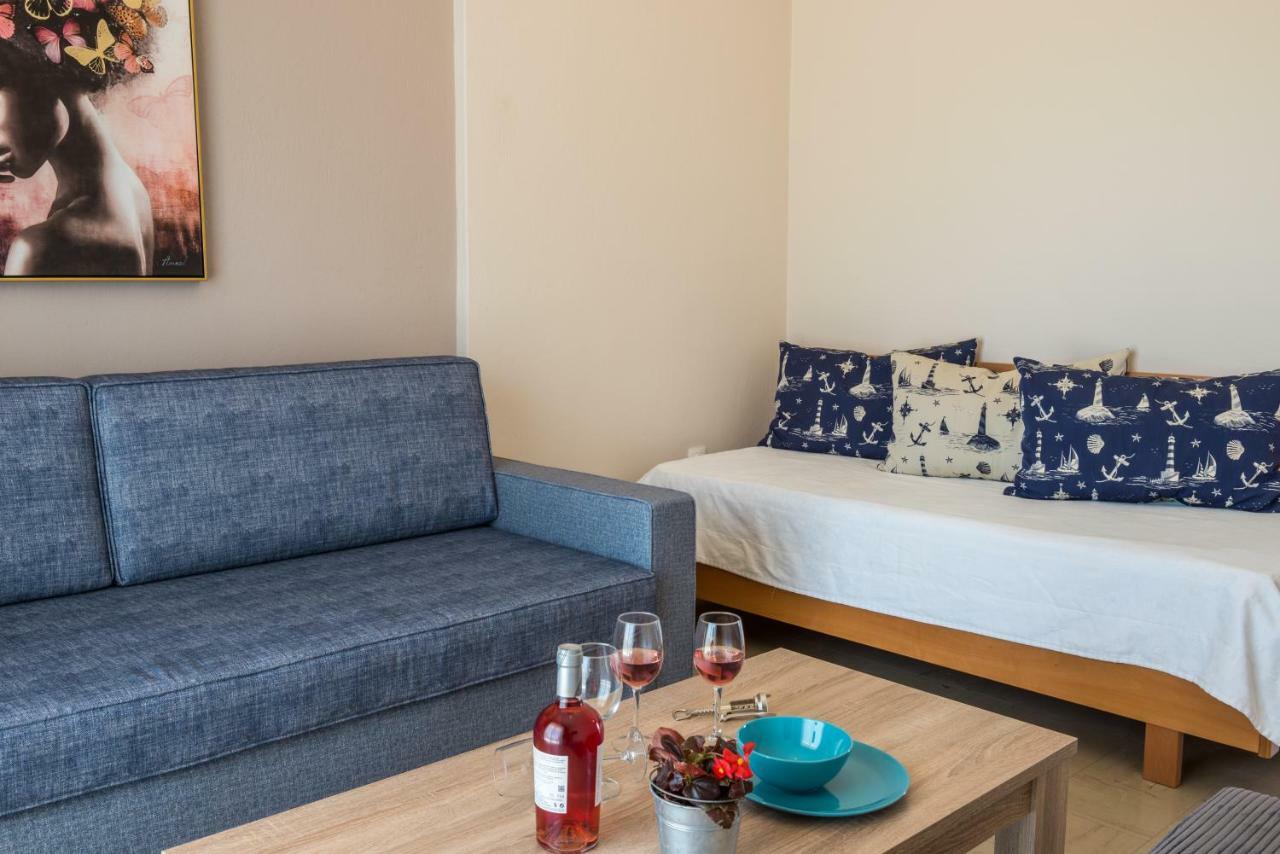 Georgalas Rest Apartments Nea Kallikrateia Екстер'єр фото